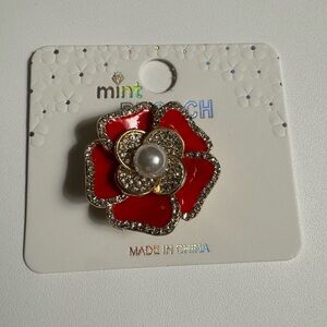 New MINT Flower brooch -red/gold